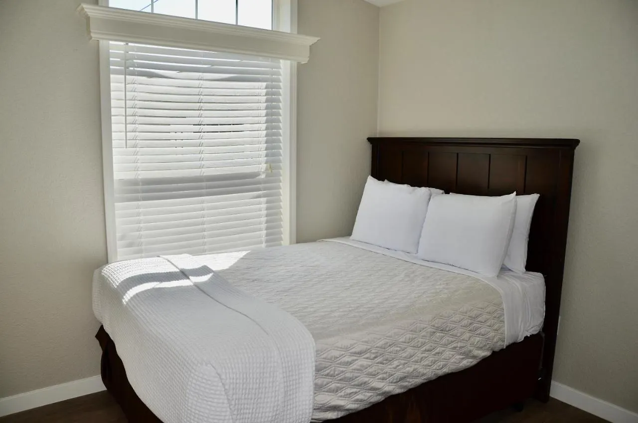 Lower Sun Valley Cozy Apartments 30 Day Stays Los Angeles